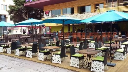 ”ARENA Lounge BAR” в Слънчев бряг – Бар и Коктейли