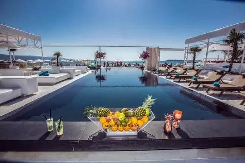 Клуб “Bedroom Beach” Слънчев бряг – Парти на плаж Cacao Beach - Image 2