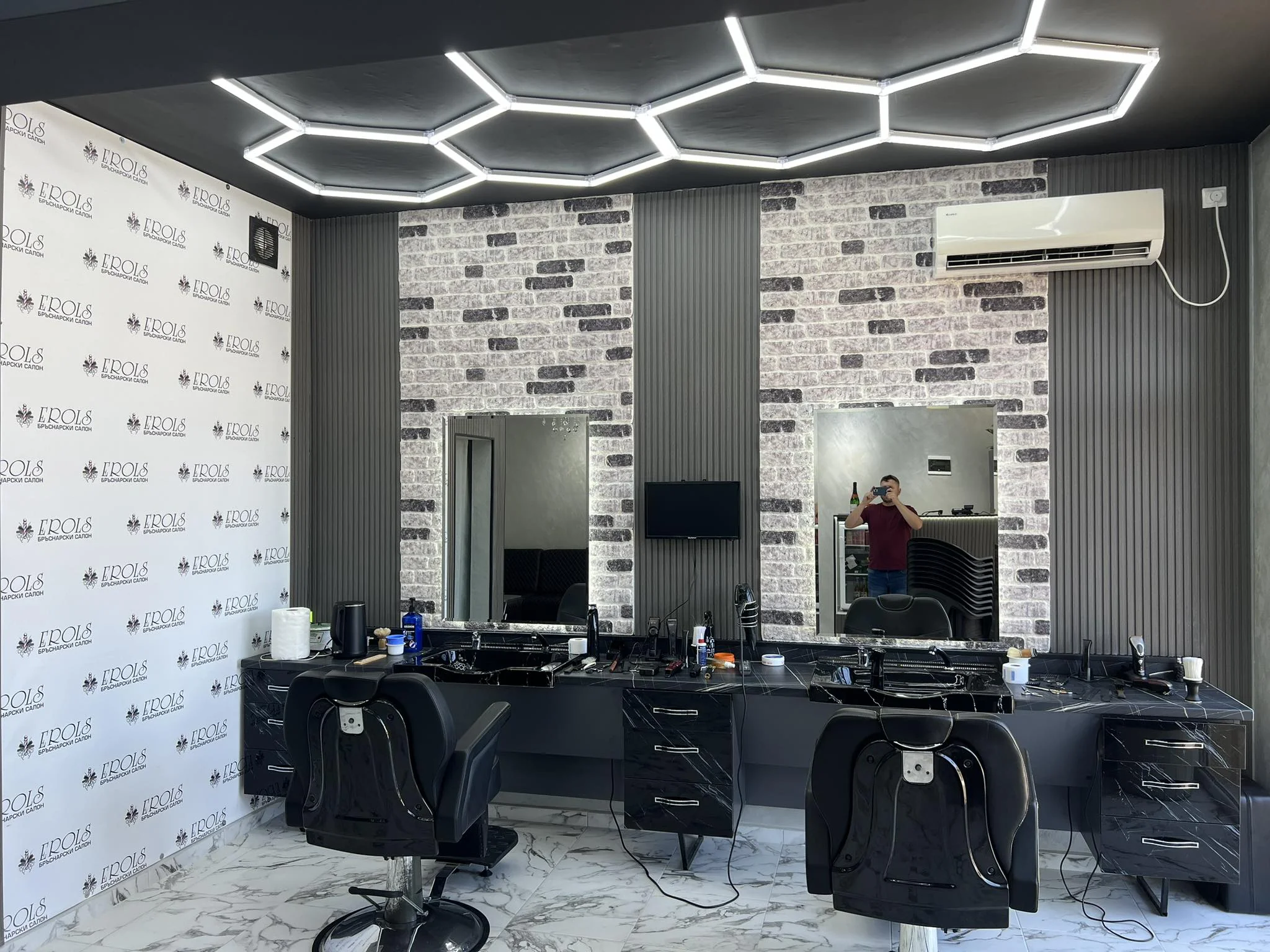”Фризьорски салон Аролен”-beauty studio Arolen