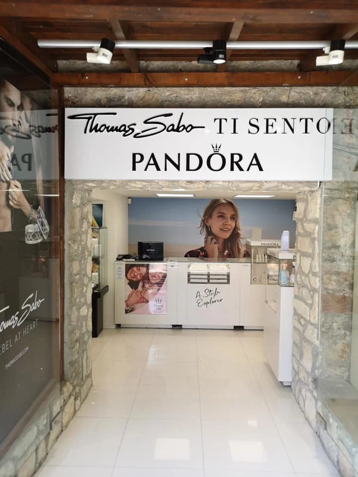 Магазин “Pandora” Несебр – Украшения, вдохновленные современным дизайном