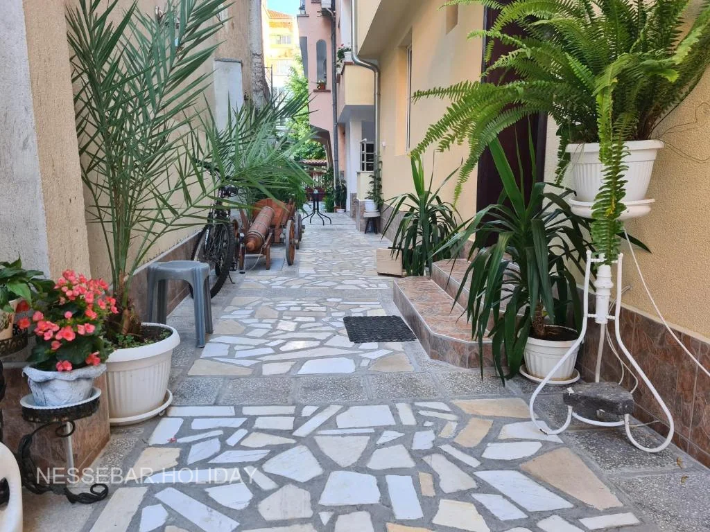 Guest House “Kostovi” Nessebar – Cozy Accommodation